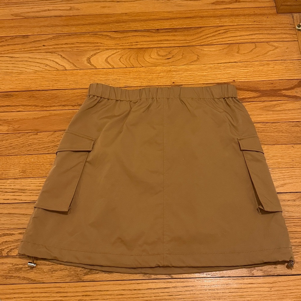 Babaton Aritzia Vessel Skirt Size 6 Tan Cargo Utility Mini new without tags - Picture 6 of 12